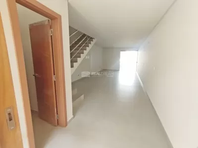 Lavabo, sala e cozinha