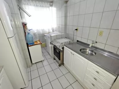 Cozinha e área de serviço