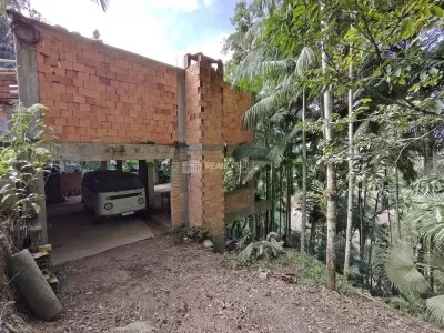 Acesso externo a garagem