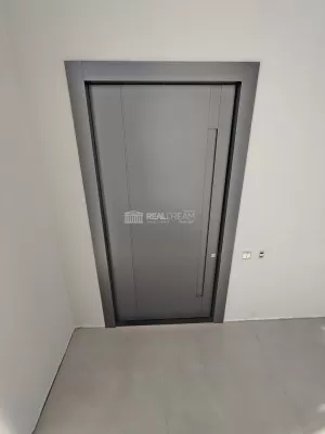 Porta do hall de entrada social