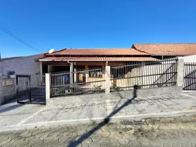Casa 3 dormitórios Itoupavazinha - Blumenau, SC