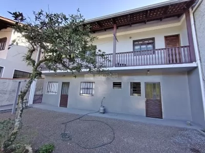 Fachada da casa vista dos Fundos