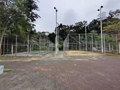 Praça Agnelo P. Lanser anexo ao condomínio