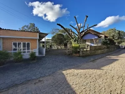 Casa 4 dormitórios Carijós - Indaial, SC