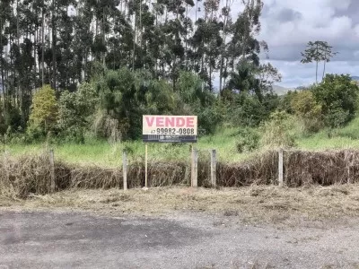 Fachada do terreno