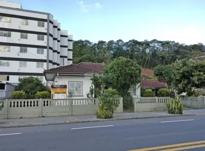 Casa 3 dormitórios Vorstadt - Blumenau, SC