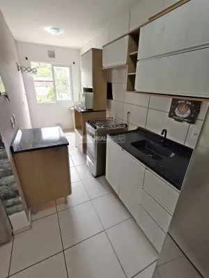 Cozinha e área de serviço