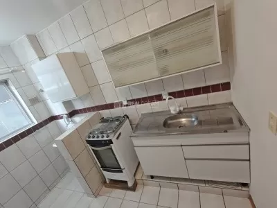 Cozinha e área de serviço