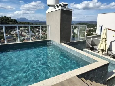 Piscina na cobertura