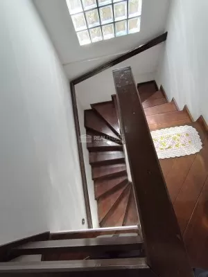 Escada para a garagem