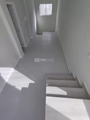 Acesso a piscina e churrasqueira