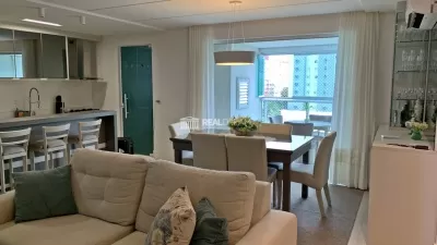 Sala de estar, copa e sacada integrada