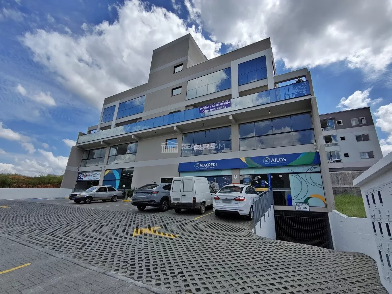 Apartamento 3 dormitórios Velha Central - Blumenau, SC